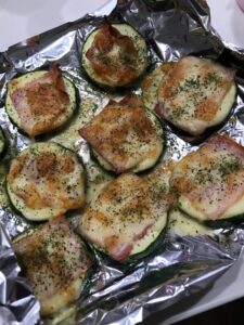 ズッキーニのベーコンチーズ