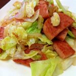 スパムとキャベツの炒め物