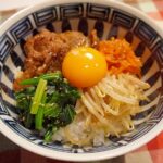 ピリ辛豚肉と三色ナムルのビビンバ♪