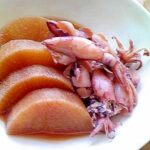 ご飯がすすむ☆小ヤリイカと大根の煮物