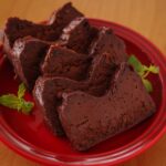 本格濃厚♪簡単にできる半生ガトーショコラ☆材料４個