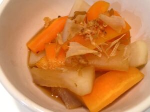 レンジで３分☆大根と人参の煮物