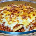 余った餃子の皮で簡単ラザニア風！