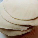 薄力粉とお湯だけ!超簡単で美味しい☆手作り餃子の皮