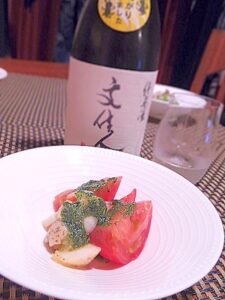 うちバル、つぶ貝とトマトのジェノベーゼ