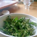 ケールのヘルシー、ごま油チップス。
