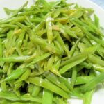 あつあつご飯のおともに♪ササゲの甘辛炒め