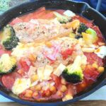 キャンプ飯 鶏胸肉のトマト煮込み