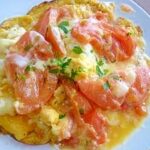 トマト＆チーズの簡単オムレツ♪