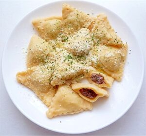 挽肉の手打ちラビオリ