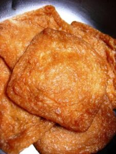 きつねうどんの油揚げ