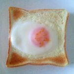 フライパン不要マヨ無しOK焦げない目玉焼きトースト