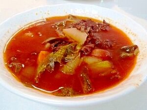 真っ赤な本格ボルシチ