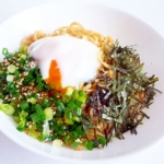 インスタントラーメンでお手軽　油そば