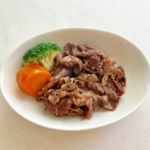 固めの牛肉も簡単に柔らか!牛肉のしょうゆ甘から煮