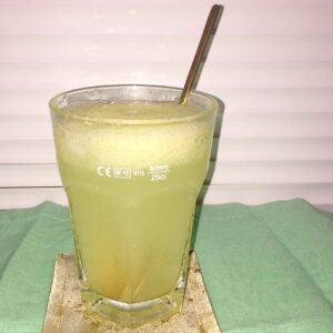 生グレープフルーツのカクテル