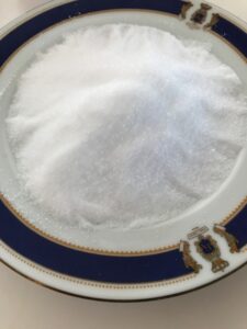 固まった塩をさらさらに戻す方法