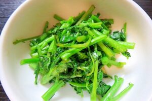 クレソンのごま油炒め