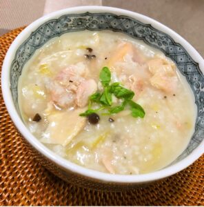 炊飯器につっこむだけ！ホロホロ肉の参鶏湯