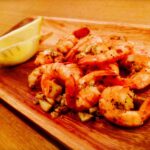 ハワイ料理 殻まで食べられるガーリックシュリンプ