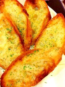 簡単！美味しい！ガーリックトースト