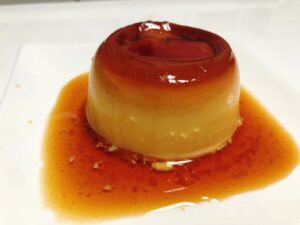 材料3つ！レンジで簡単★濃厚プリン