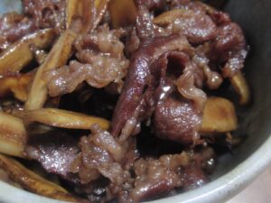 定番の保存食☆牛肉とごぼうのしぐれ煮