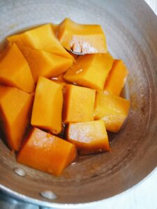 柔らかいバターナッツかぼちゃの煮物