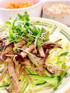 文句なしに美味しいごちそうサラダ☆きのこサラダ