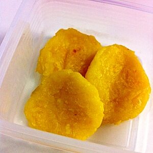 【離乳食中期】かぼちゃと豆腐のお焼き