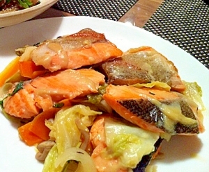 野菜たっぷり！！鮭のちゃんちゃん焼き