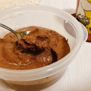 簡単 混ぜるだけ お菓子！豆腐でチョコムース