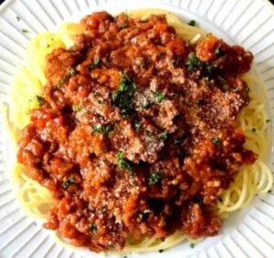 作り置きに！めちゃ簡単！炊飯器で絶品ミートソース♡