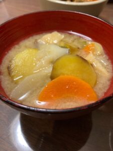 ホットクックで簡単☆具沢山味噌汁