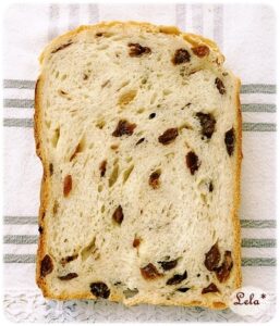 レーズン食パン @ ホシノ天然酵母