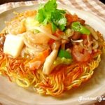 オイスター風味のあんdeパリパリかた焼きそば