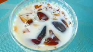 ♥　作り置きゼリーで！コーヒーゼリー入りミルク　♥