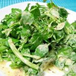 クレソンとキュウリのサラダ