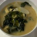 かぶ、長ネギ、わかめ、油揚げのお味噌汁