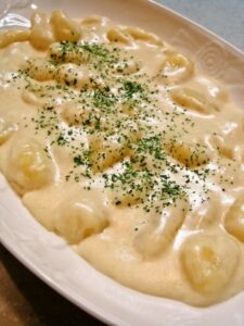 ニョッキ♪絶品チーズクリームで召し上がれ