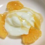 はっさく(柑橘類)ヨーグルト~蜂蜜ホイップがけ~