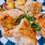 絶品！簡単！鶏モモ肉のハーブ焼き♪