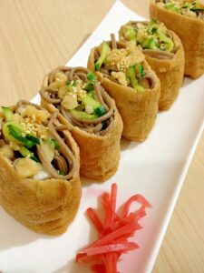 市販のいなり寿司用お揚げで☆そば稲荷！