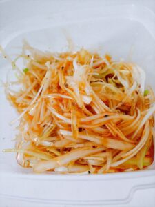 旨すぎ！白髪ねぎのピリ辛和え⭐️相性抜群食材沢山