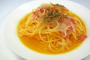 簡単、うまい！　コンソメスープスパゲッティ