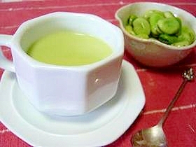 簡単美味しい空豆スープ