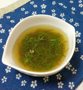 とろとろ♪めかぶスープ