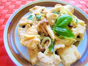 フライパンひとつで♪鶏むね肉のバジルチーズ焼き
